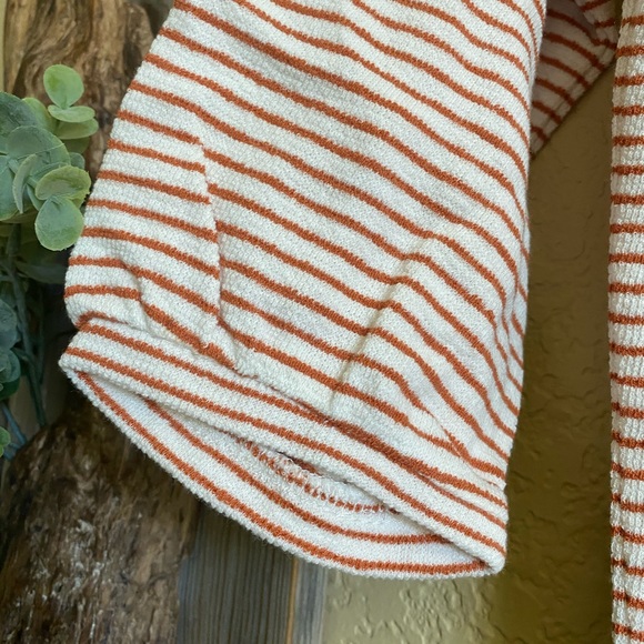 Madewell Wild Ginger Bubble Sleeve Sweatshirt - Picture 7 of 8